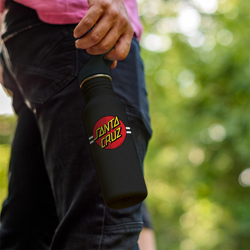 27oz-classic-with-flip-seal-sport-cap-santa-cruz-p5 27oz_classic_water_bottle_santacruz_dot_hand_square.jpg