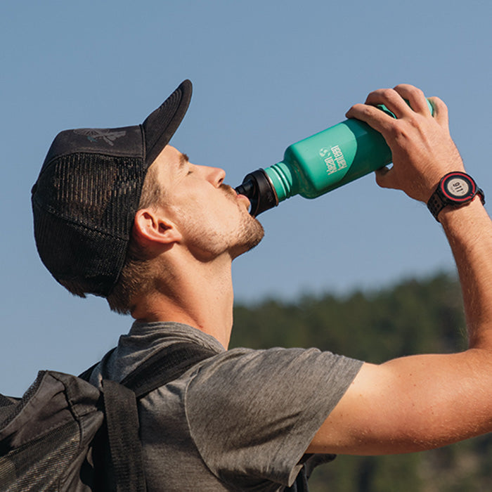 classic-sport-cap-g2 K27CPPS-SC-sport_cap_drinking_lifestyle.jpg