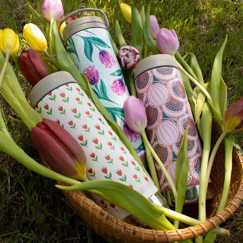 16oz-tkwide-with-cafe-red-tulips-f9 bottles_seasonal_spring_flowers_figs_basket_3_square.jpg