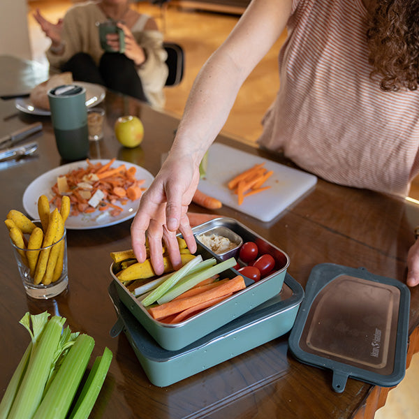 55oz-rise-food-box-big-meal-i0 rise_food_lunch_box_big_meal_veggie_dividers_square.jpg
