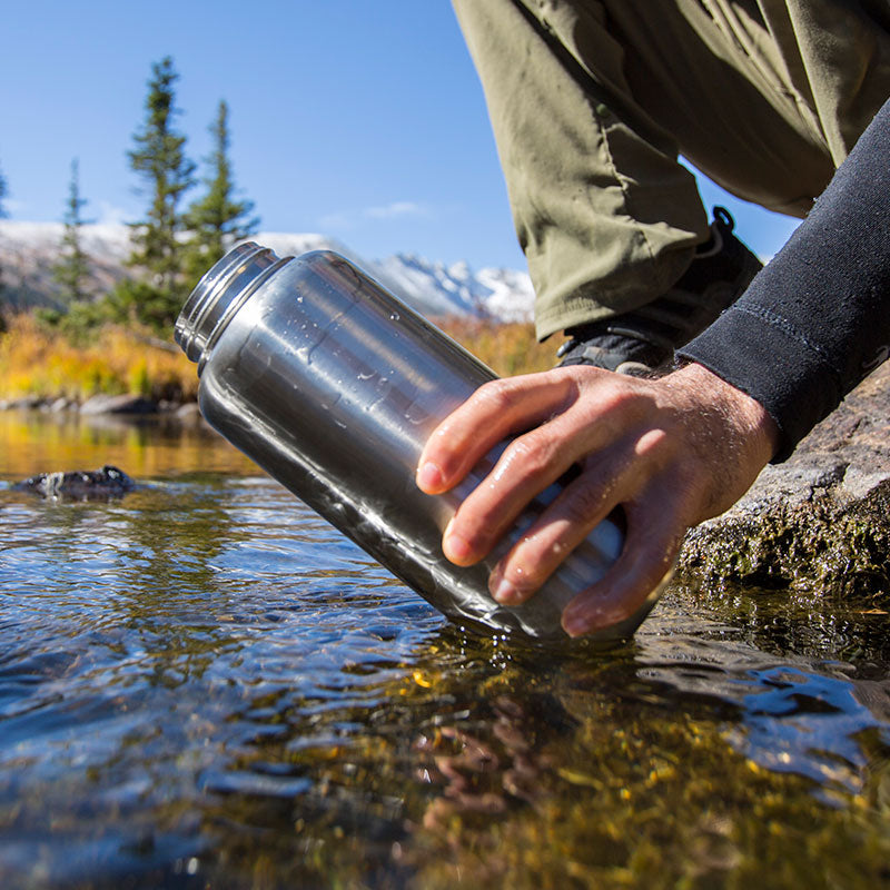 40oz-wide-with-loop-cap-m1 wide_40oz_bottle_stream_square.jpg